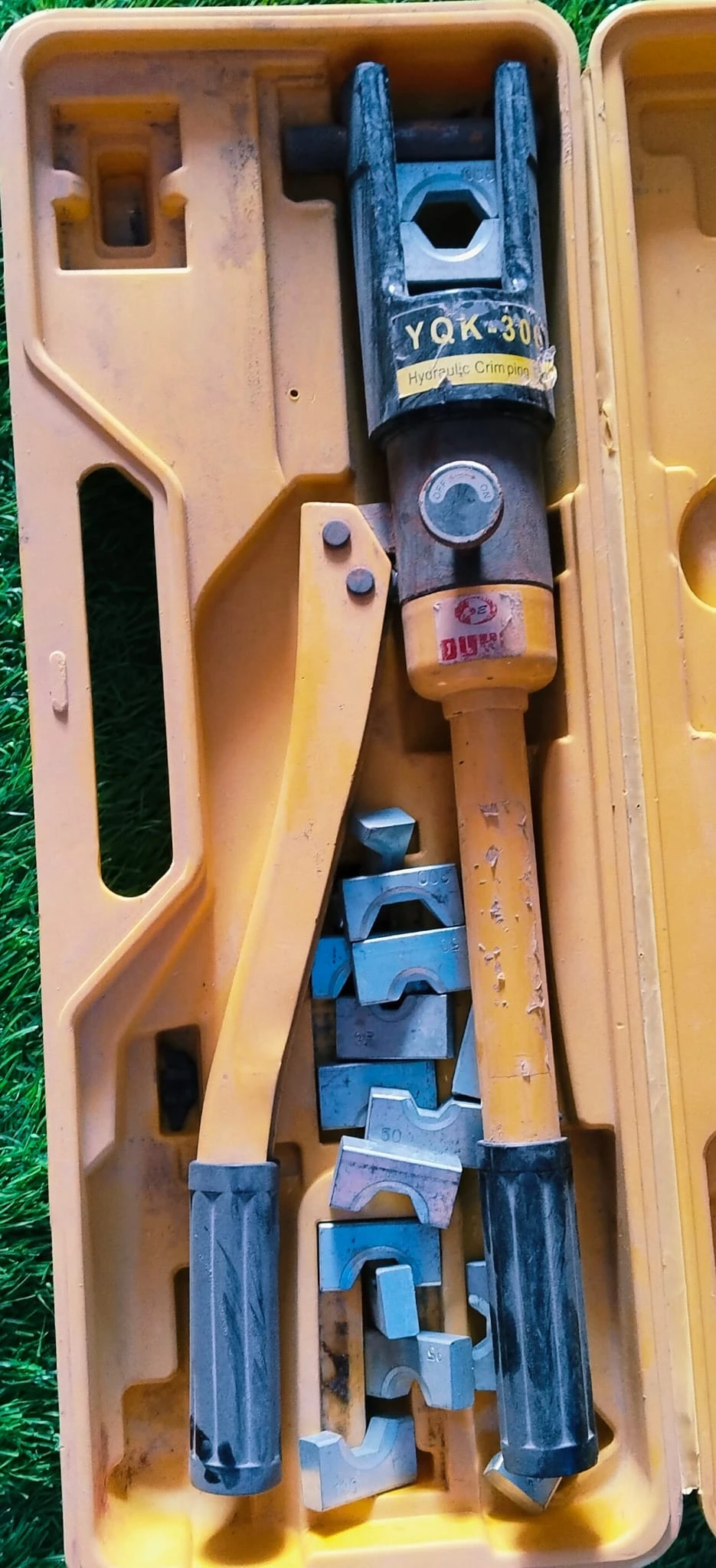 YQK-300 Hydraulic Crimping Tool - View 1
