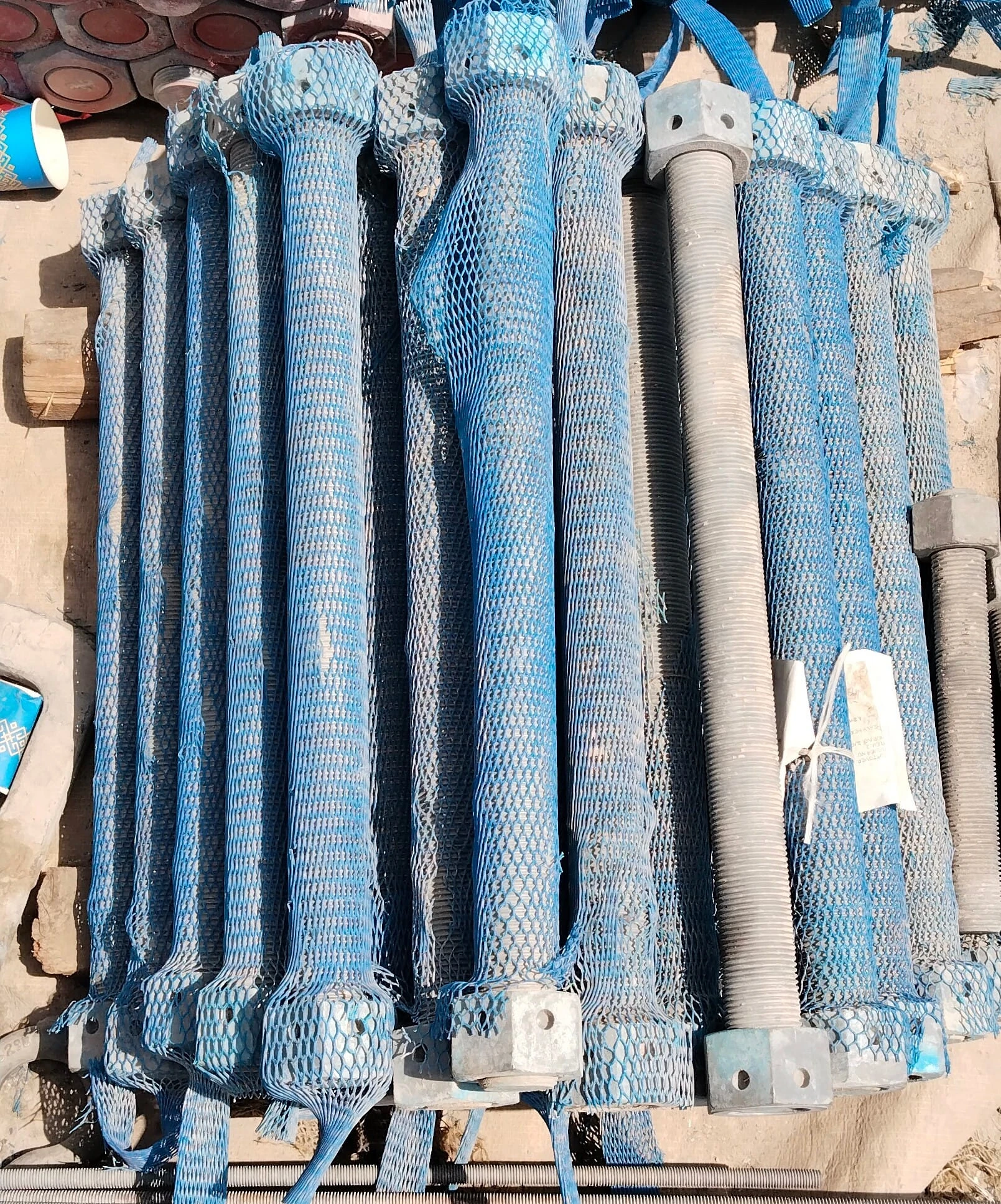 Large industrial stud bolts - View 2