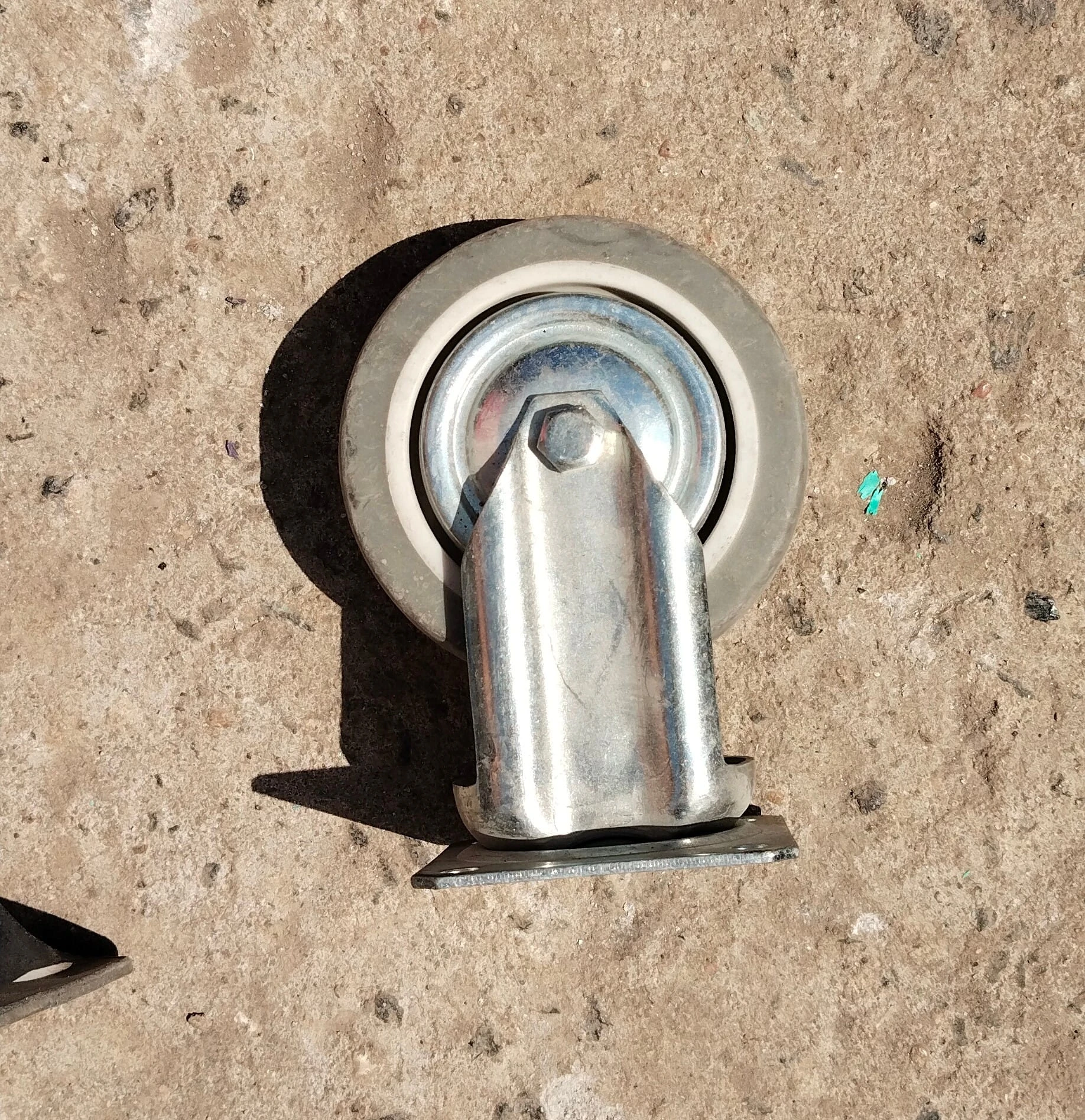 Industrial Swivel Caster Wheel Designed for Carts, Trolleys, or Furniture. - View 3